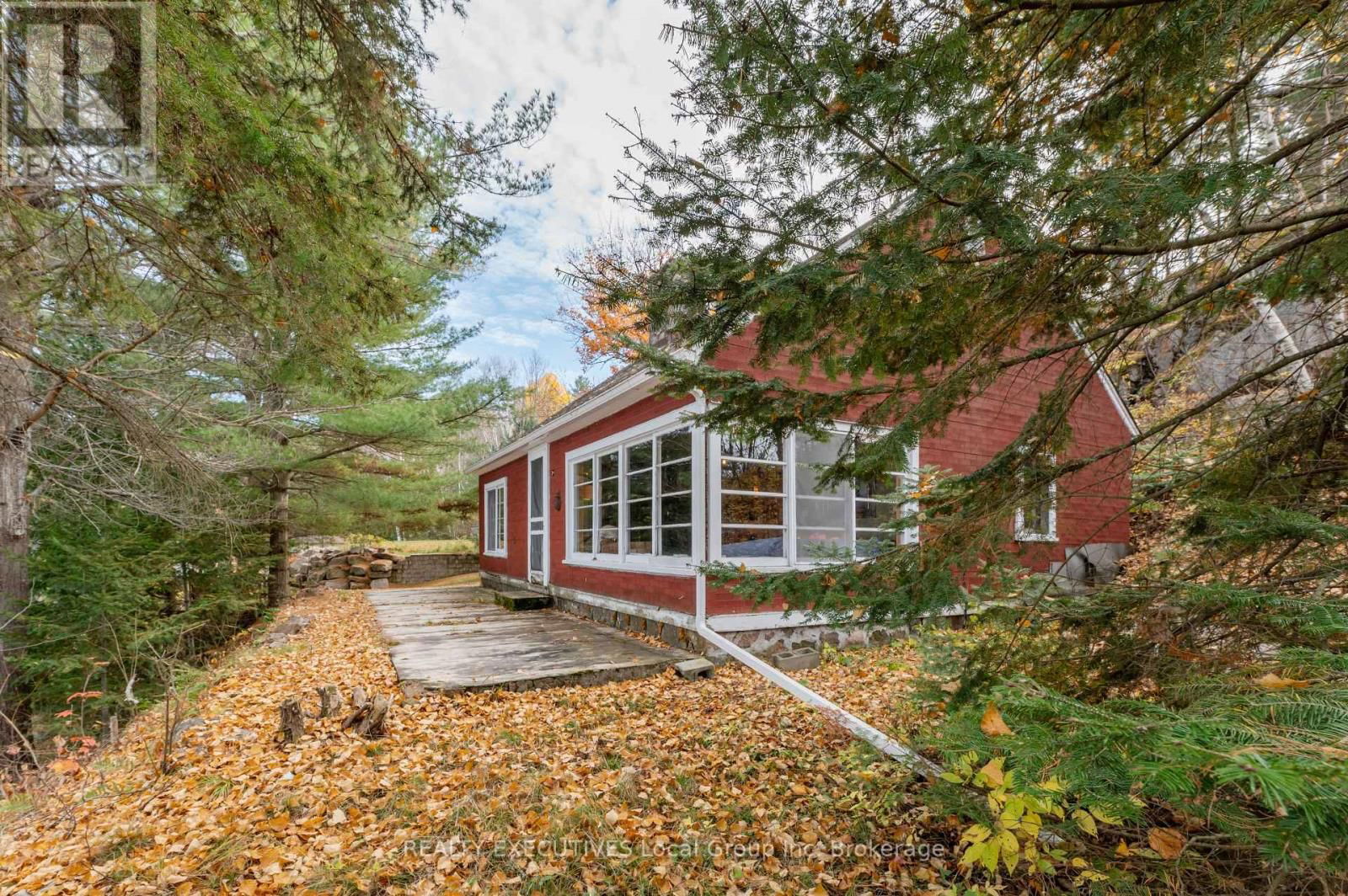 137B PEBBLE BEACH DRIVE Image 9