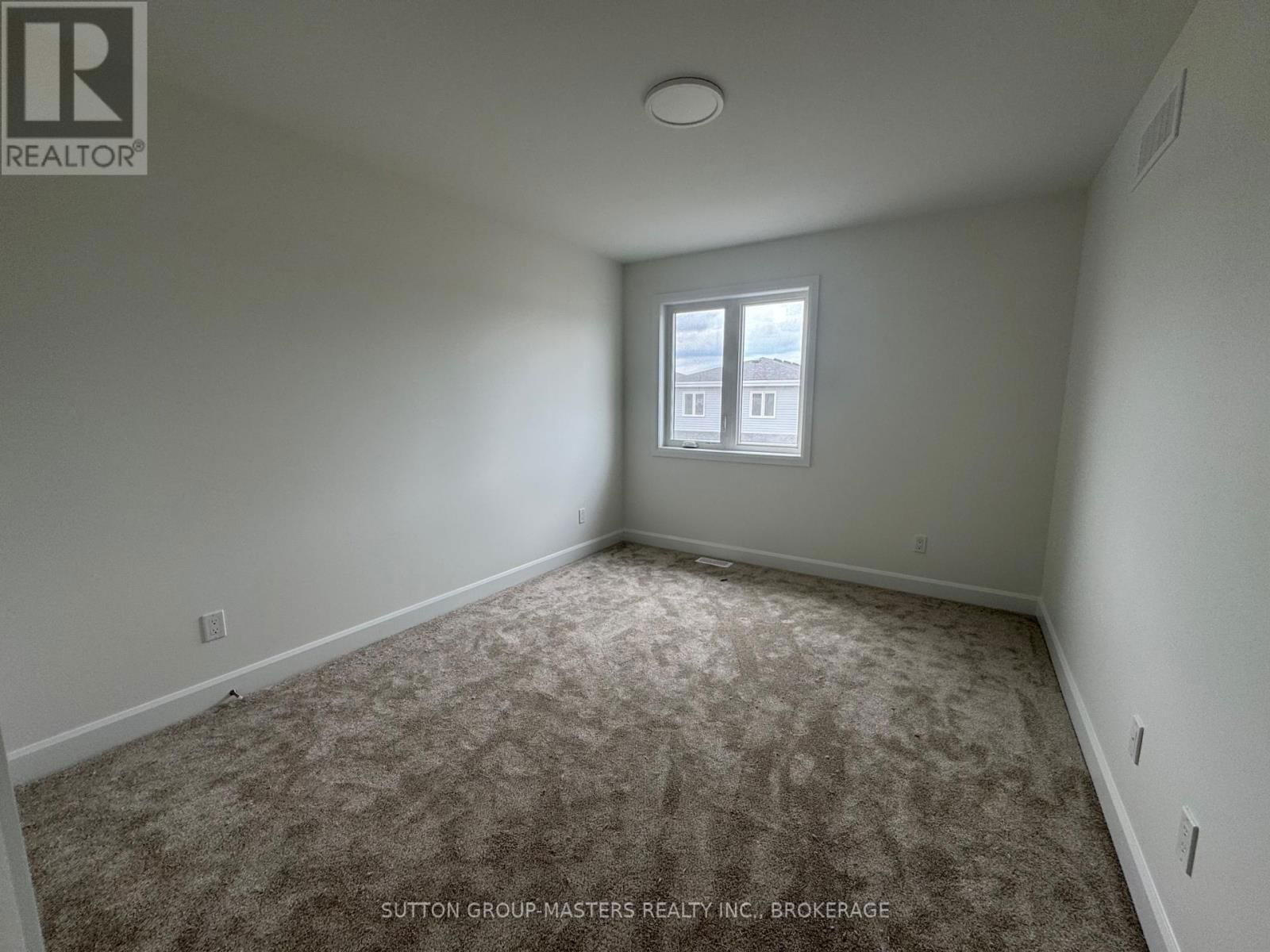 212 SUPERIOR DRIVE Image 19
