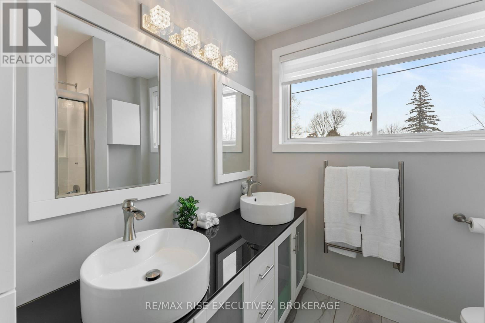 198 WESTDALE AVENUE Image 27
