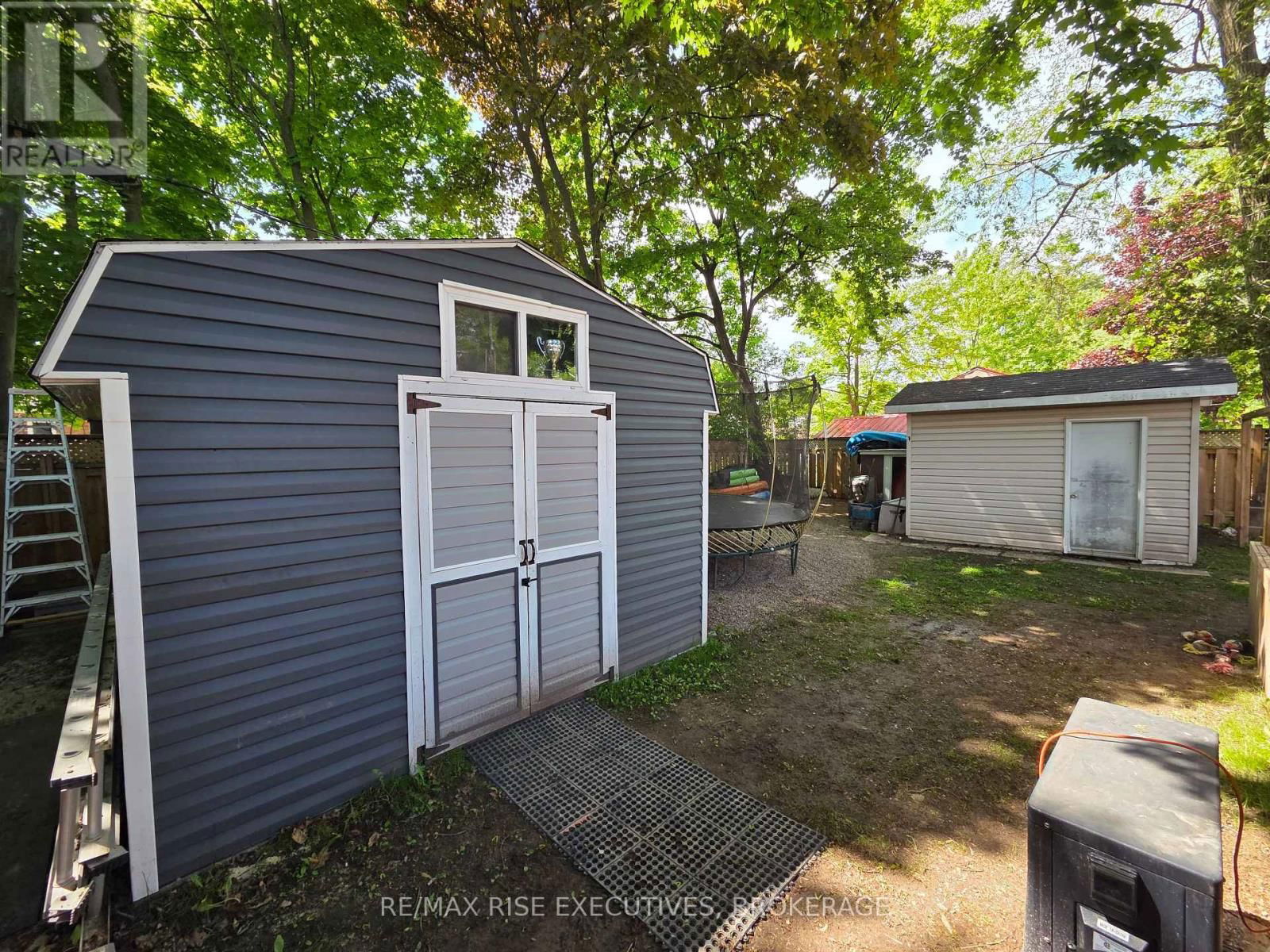 198 WESTDALE AVENUE Image 41