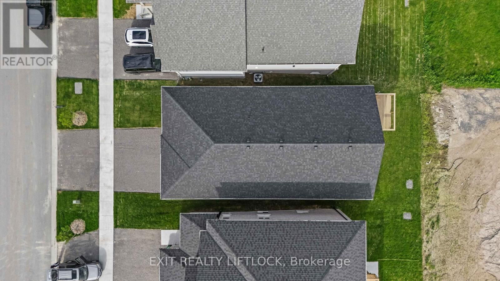 100 YORK DRIVE Image 2