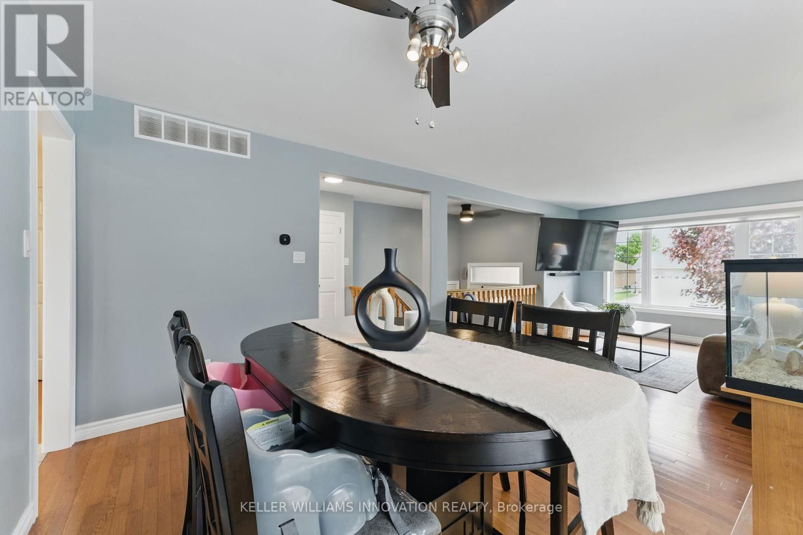 120 DENSTEDT STREET WEST Image 14