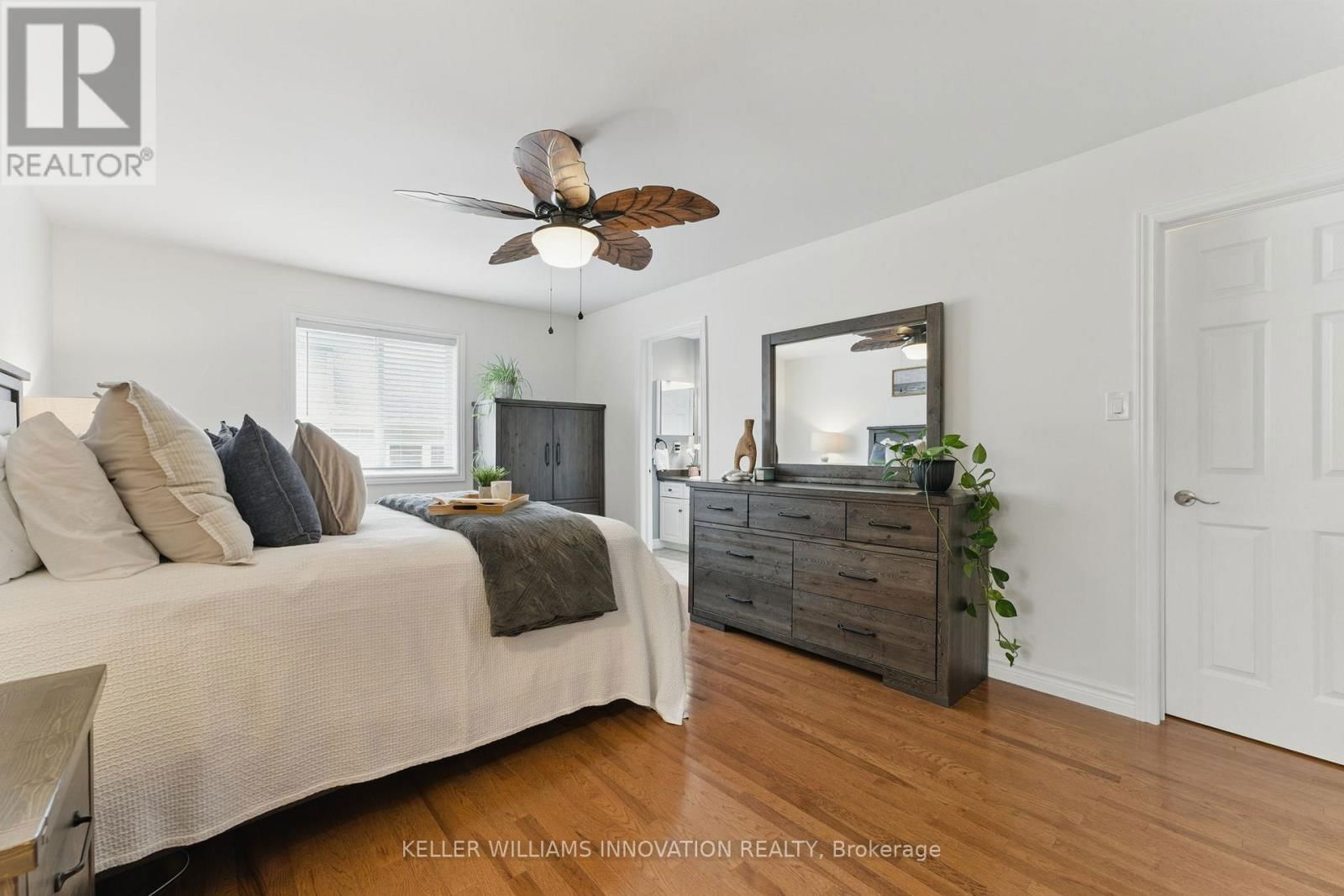 120 DENSTEDT STREET WEST Image 20