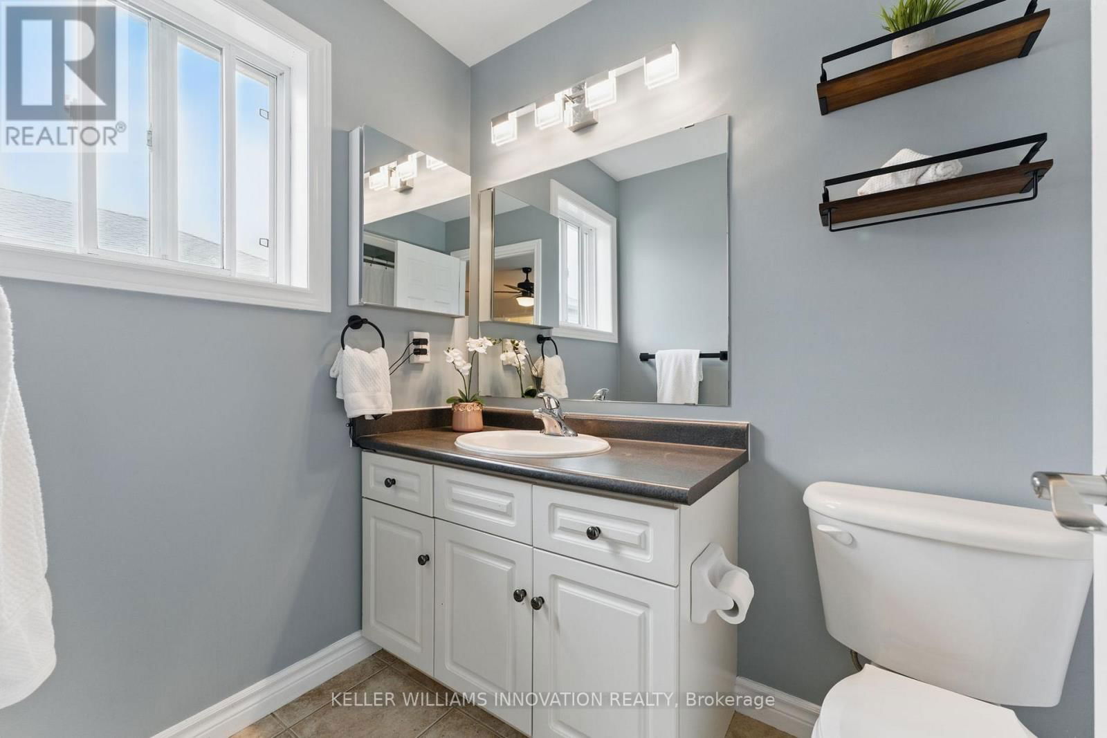 120 DENSTEDT STREET WEST Image 22