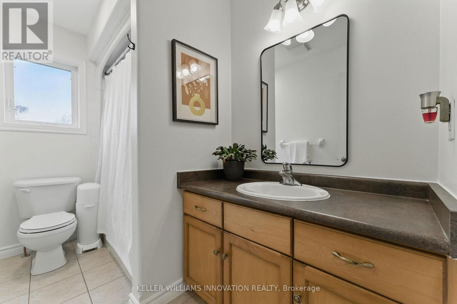 120 DENSTEDT STREET WEST Image 25