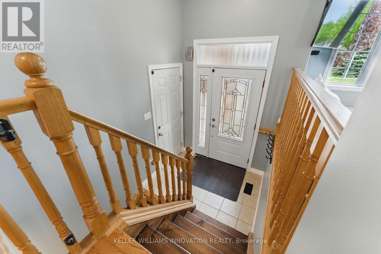 120 DENSTEDT STREET WEST Image 8
