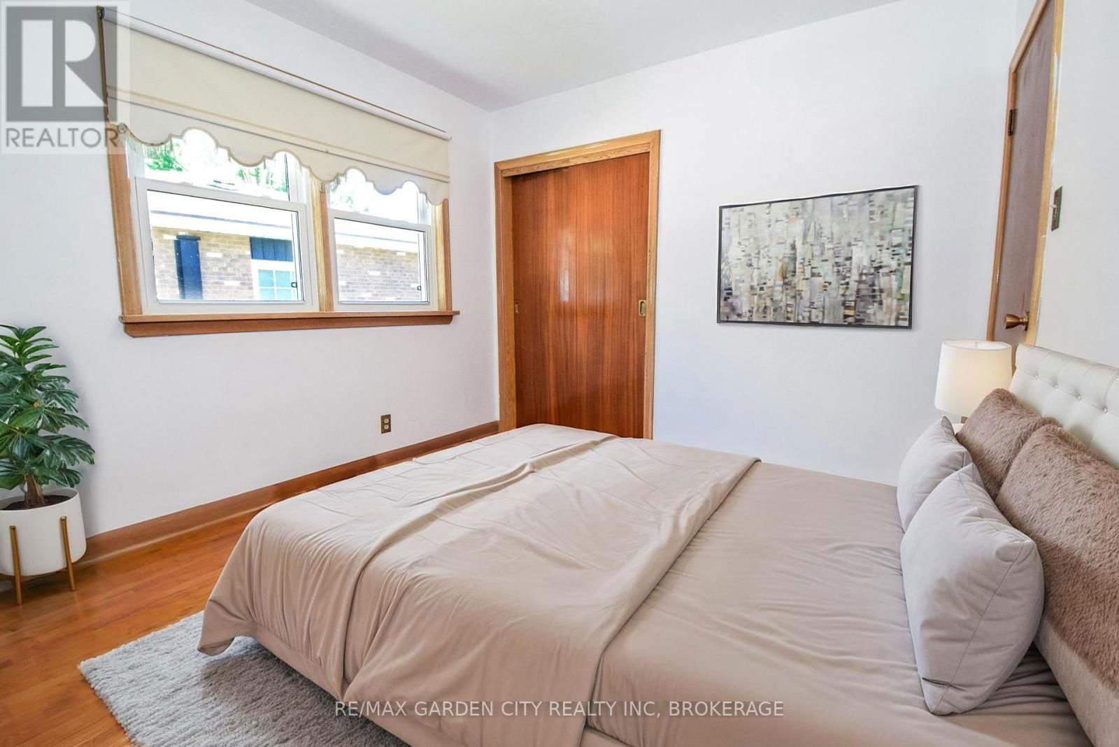 115 LARRAINE STREET Image 28