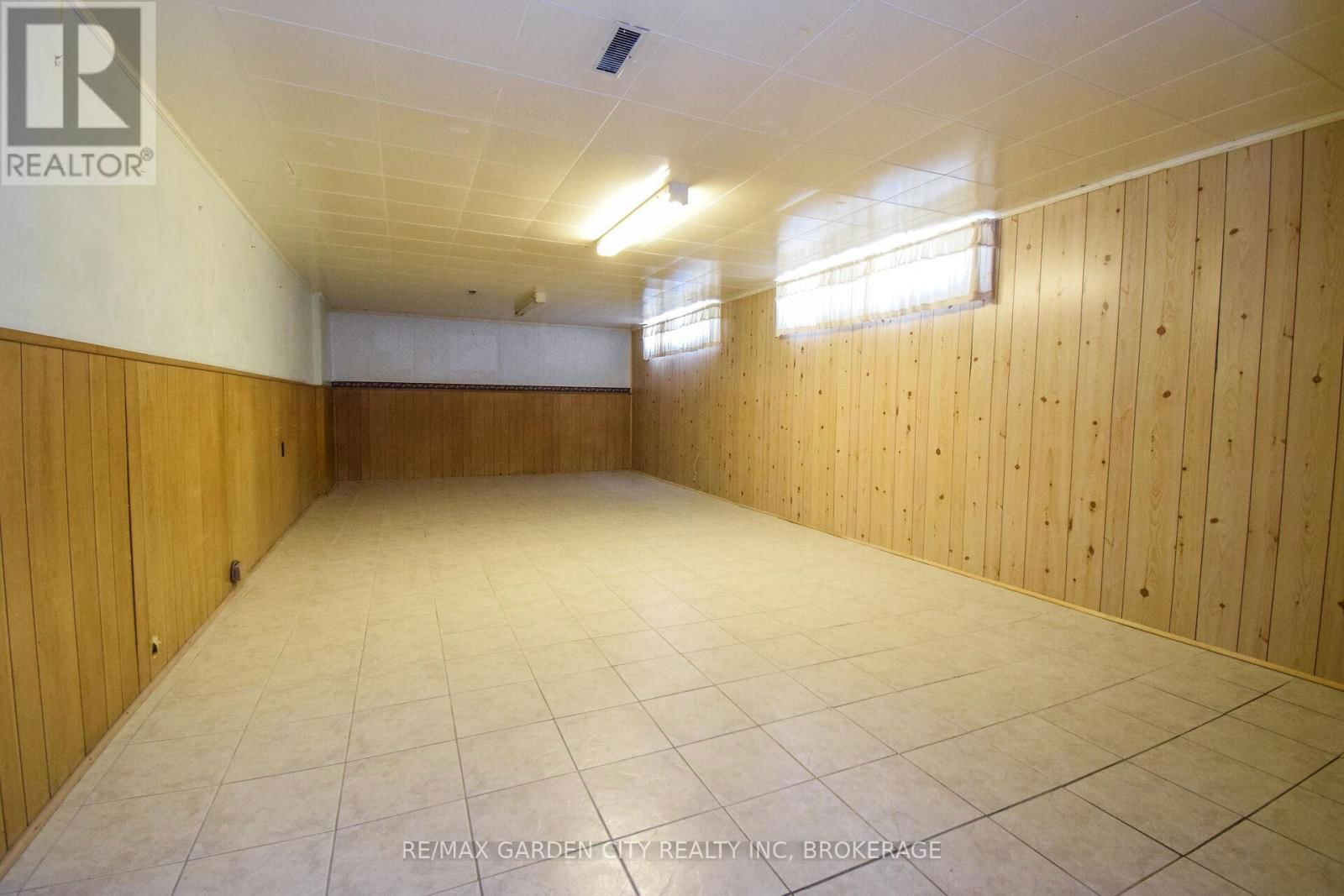 115 LARRAINE STREET Image 33