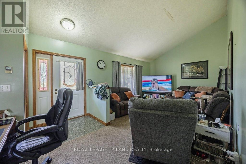 50783 CHALET LINE Image 6