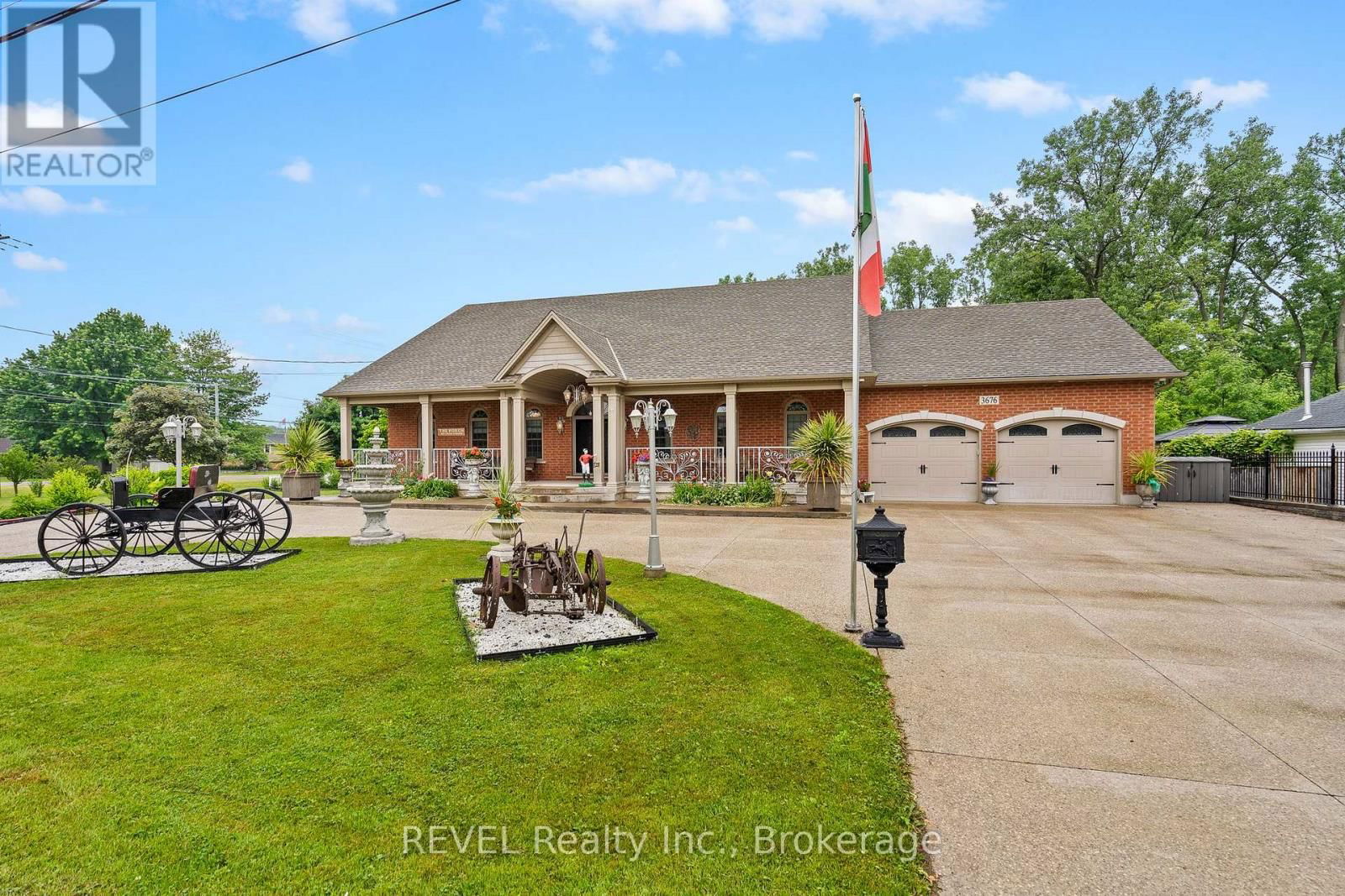 3676 REBSTOCK ROAD Image 1