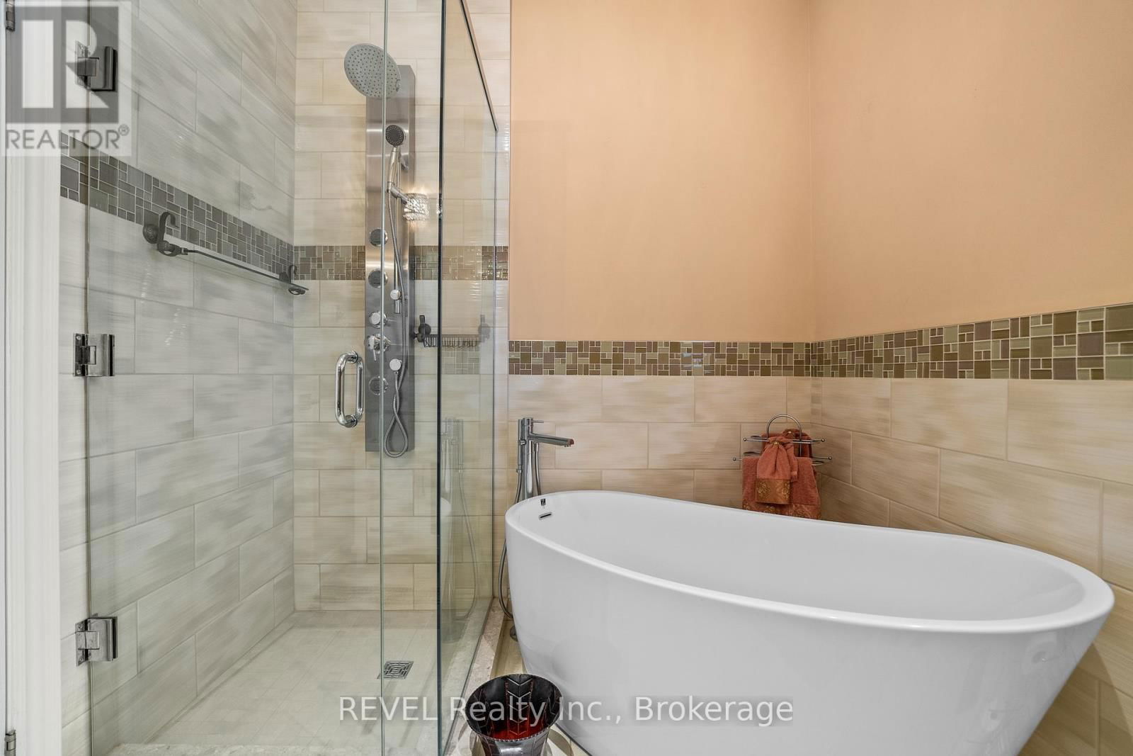 3676 REBSTOCK ROAD Image 17