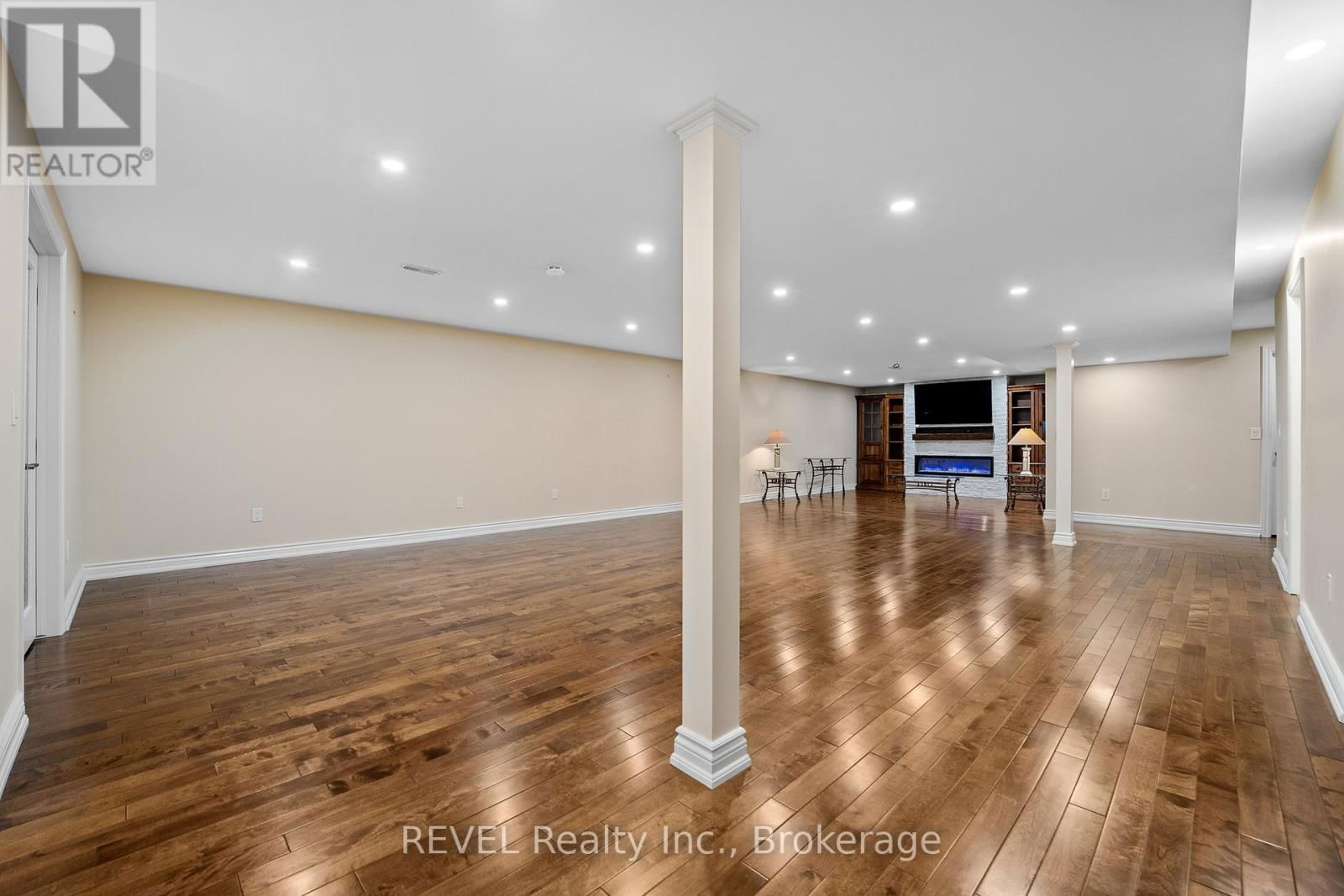 3676 REBSTOCK ROAD Image 24