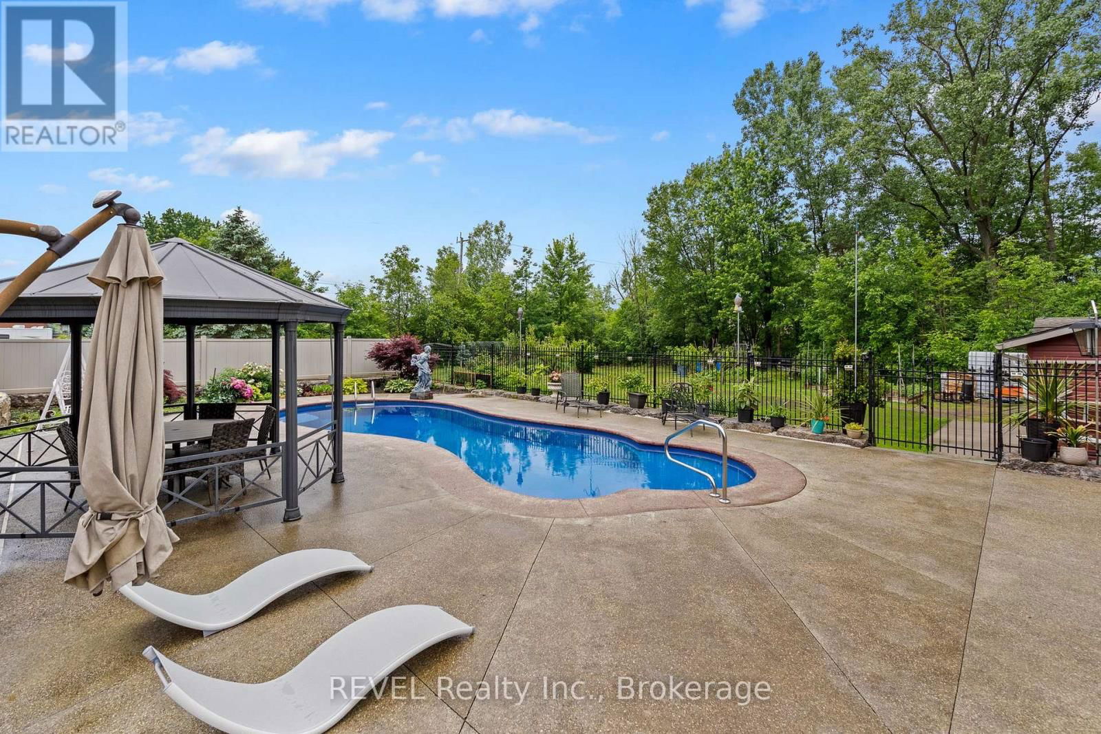 3676 REBSTOCK ROAD Image 29