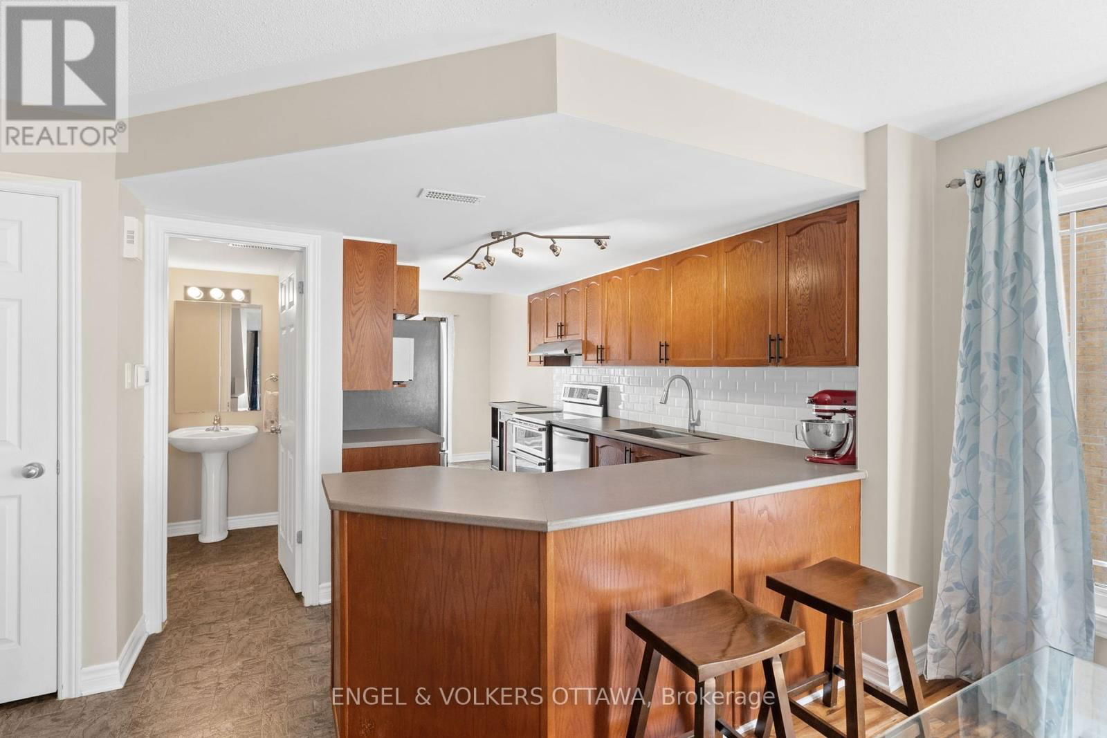 262 PASEO PRIVATE Image 14