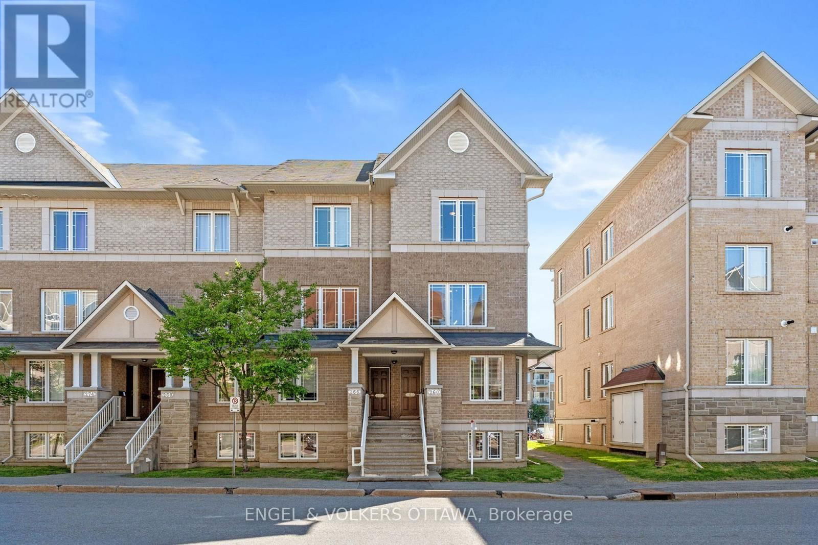 262 PASEO PRIVATE Image 2