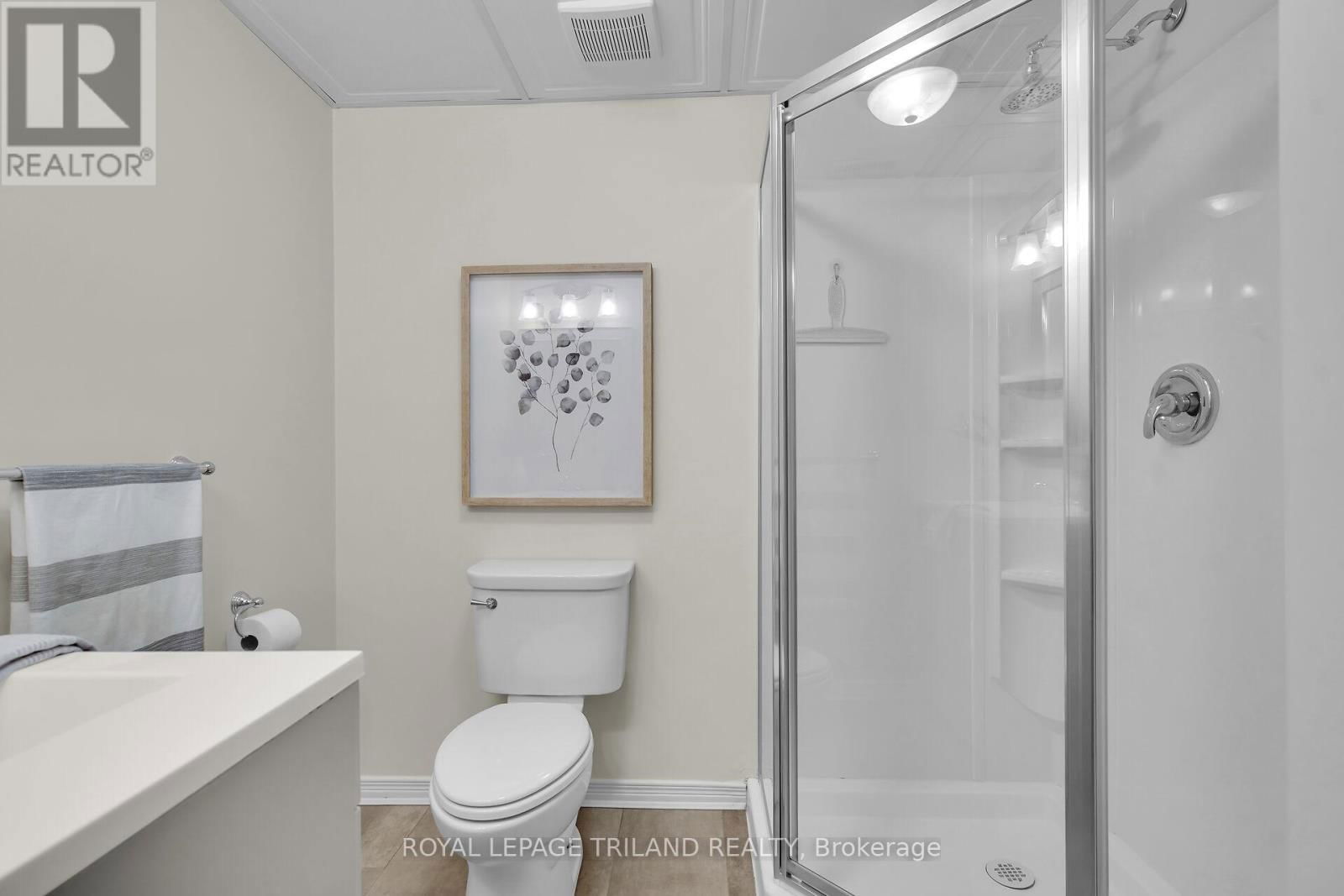 30 WILLARD CRESCENT Image 29