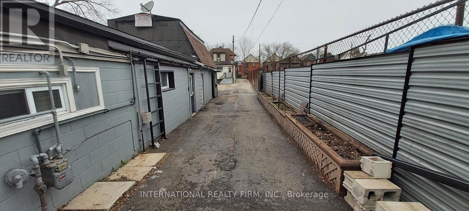 366 CUMBERLAND AVENUE Image 14