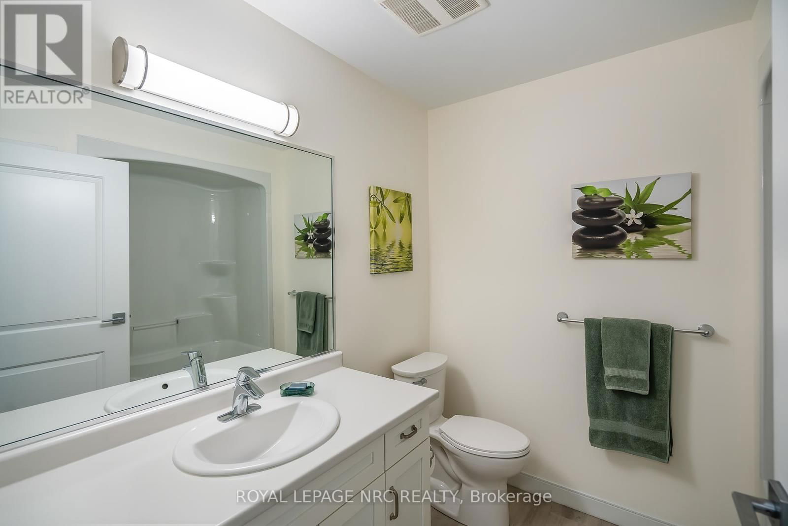 401 - 105 VANSICKLE ROAD Image 18