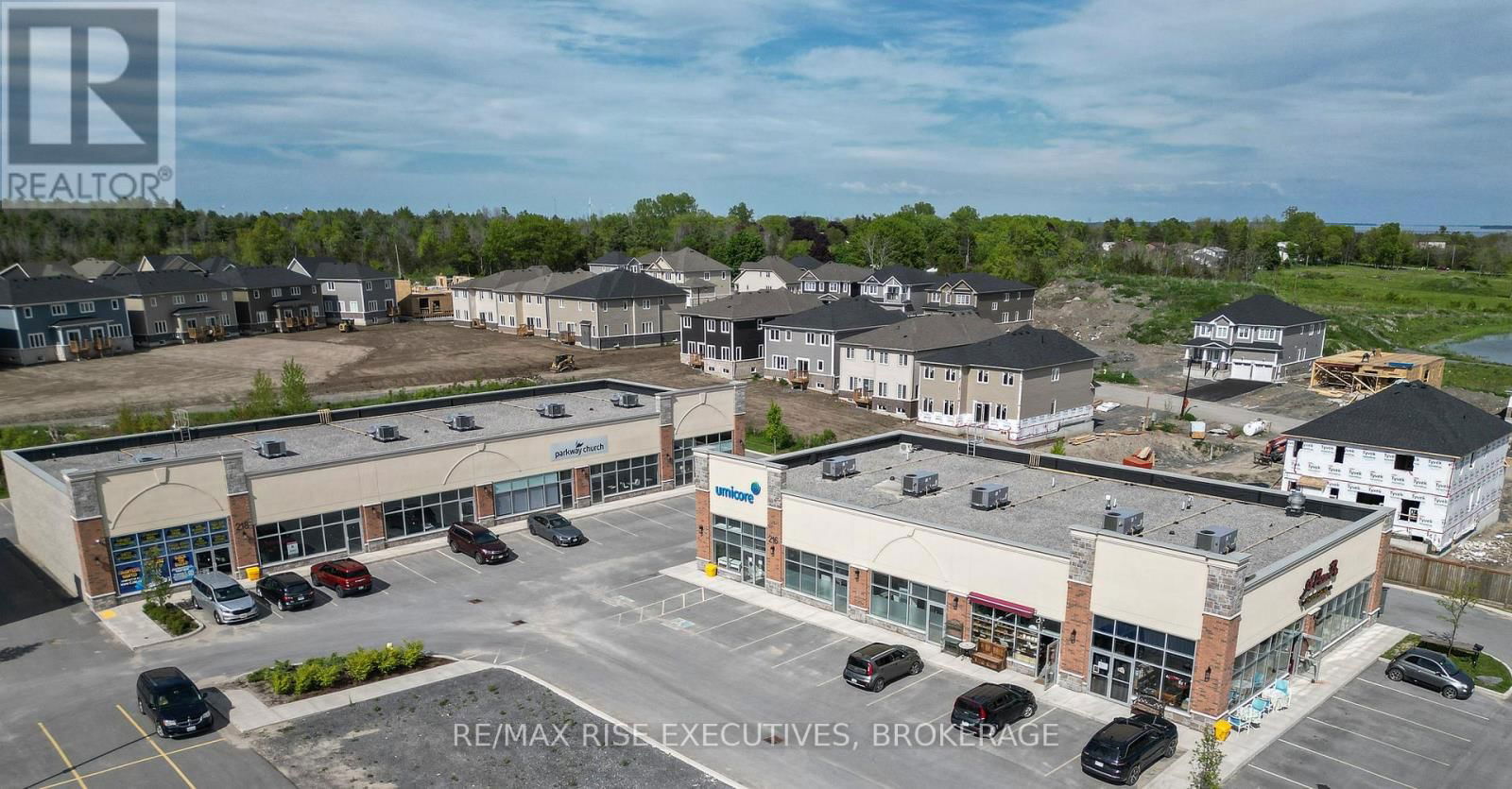 B5 - 220 MAIN STREET Image 1