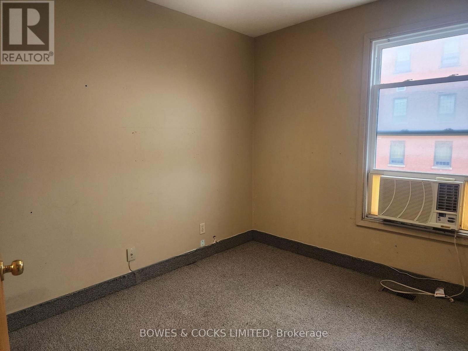 315 REID STREET Image 11