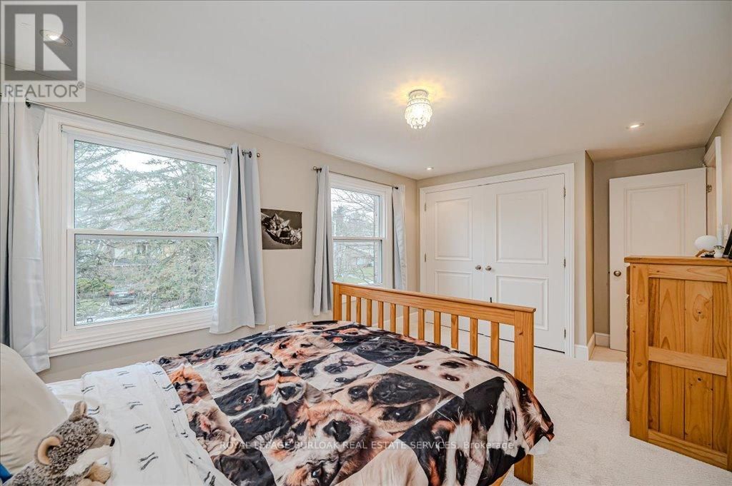 11 ROBINHOOD DRIVE Image 35