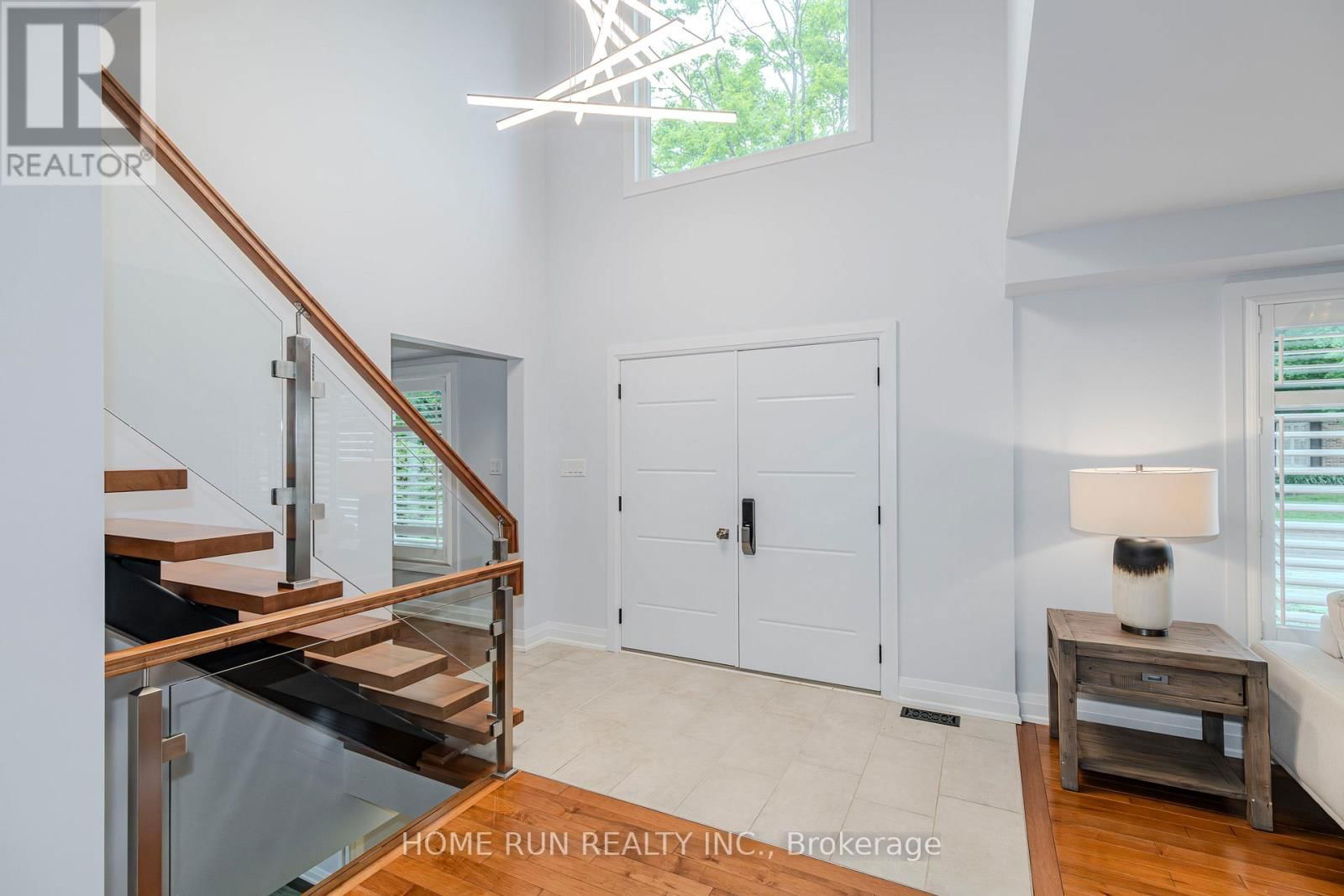 276 CROCUS AVENUE Image 2