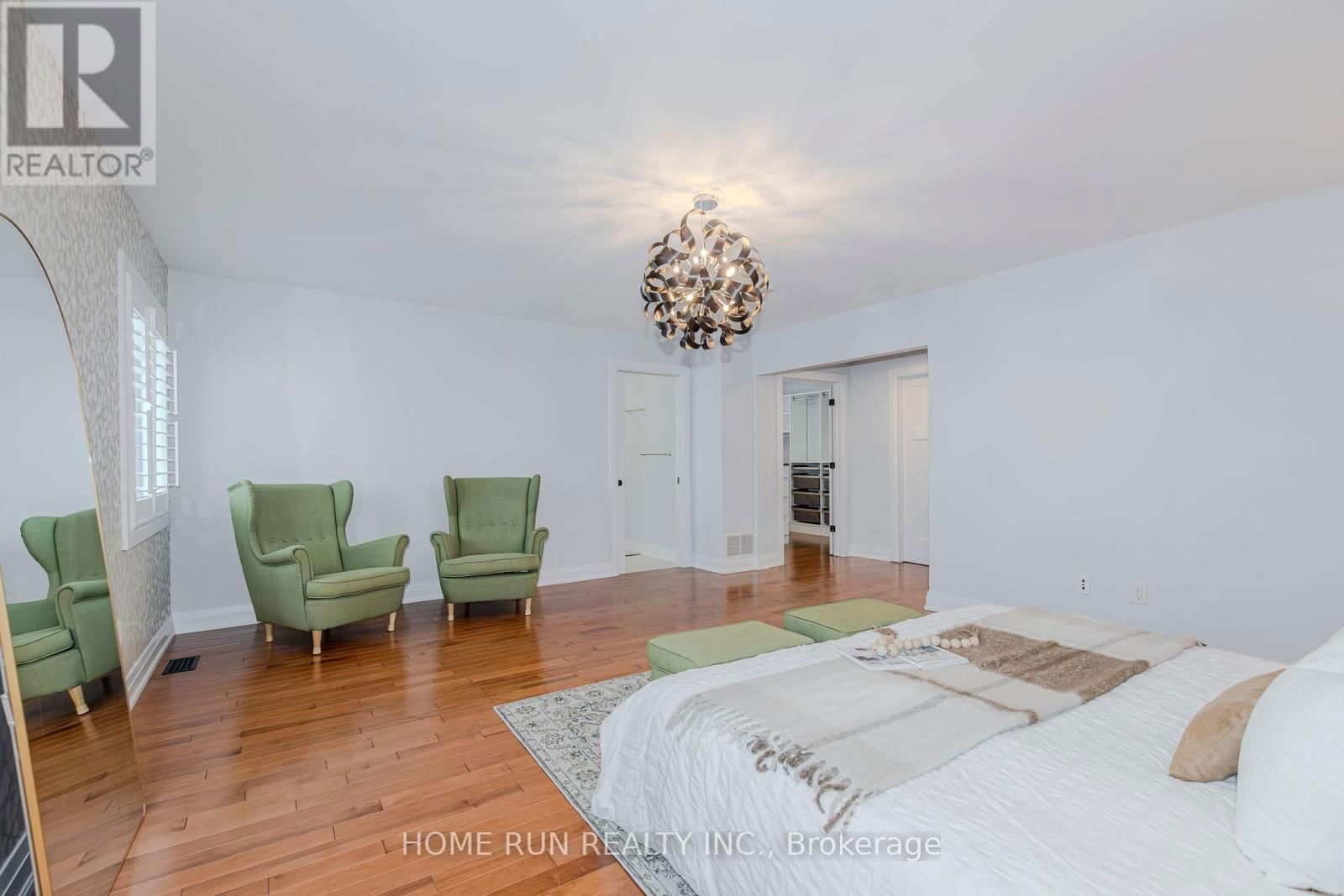 276 CROCUS AVENUE Image 21