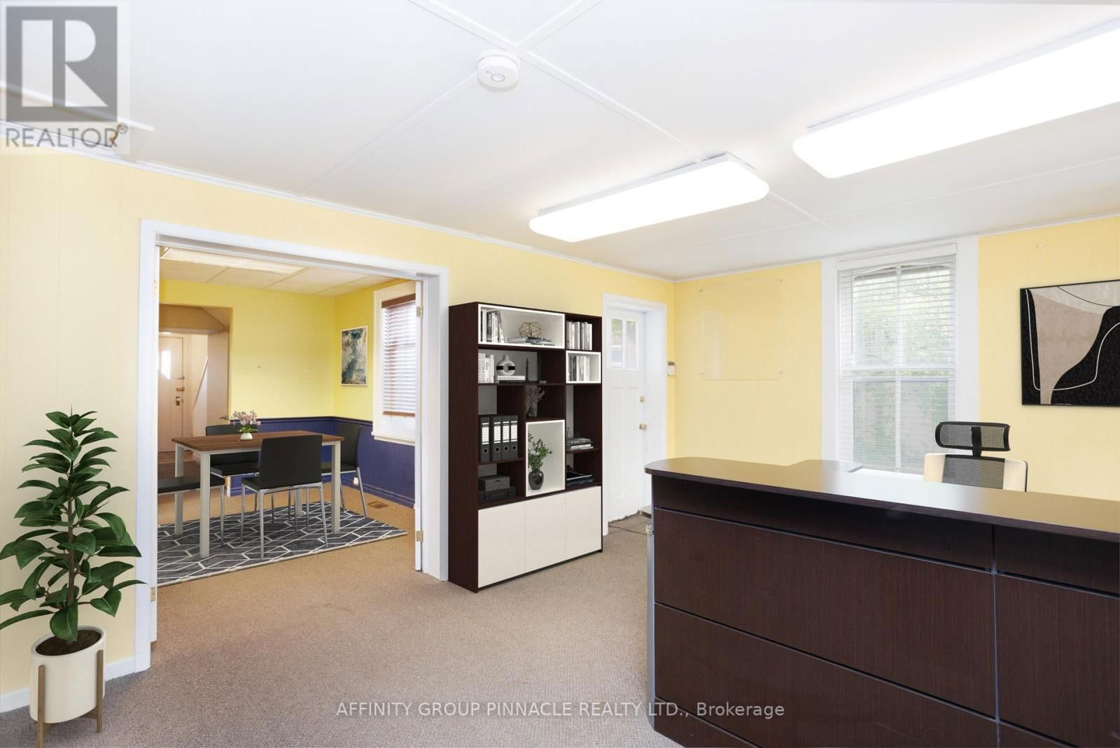 221 KENT STREET WEST Image 12