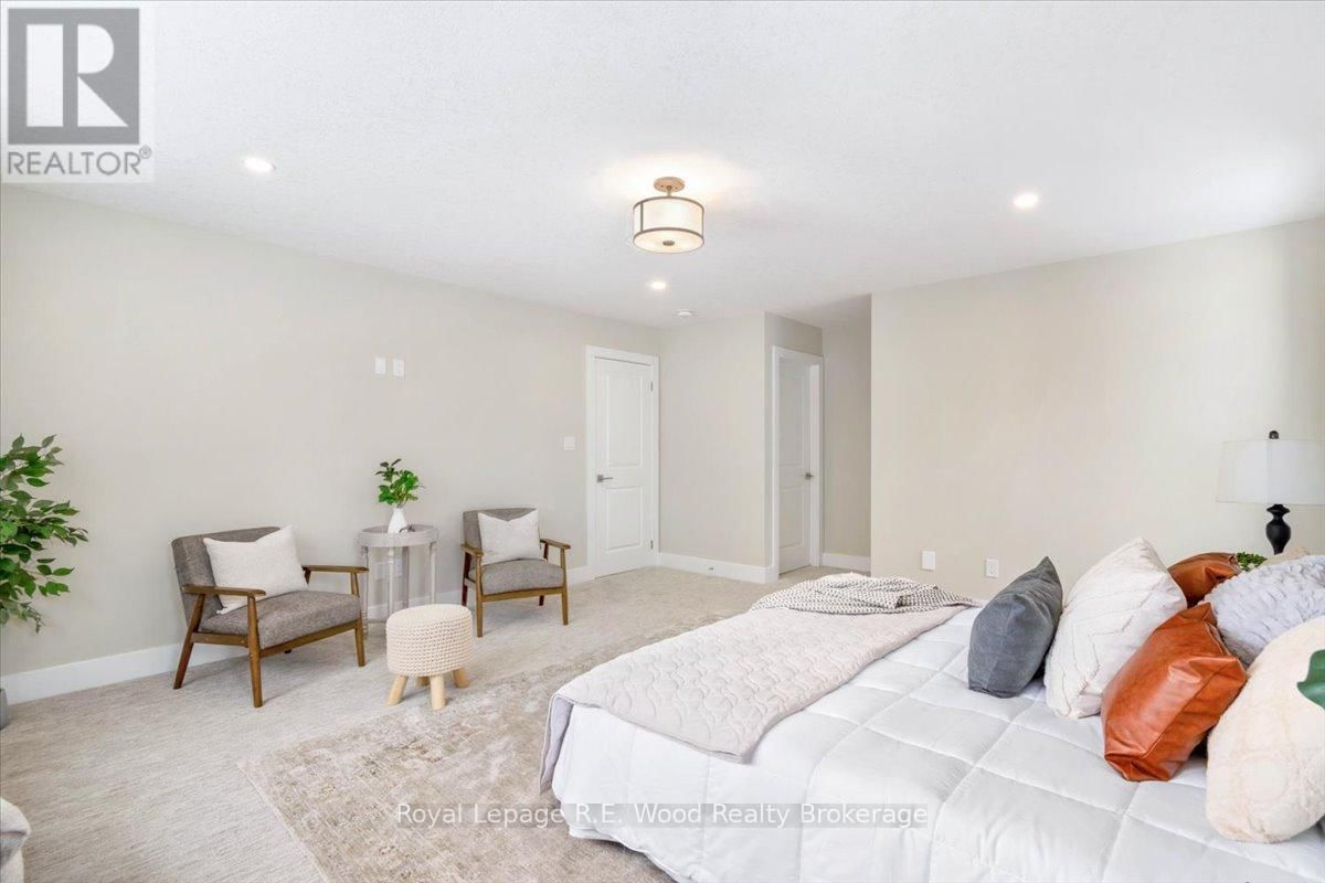 61 SUNVIEW DRIVE Image 13