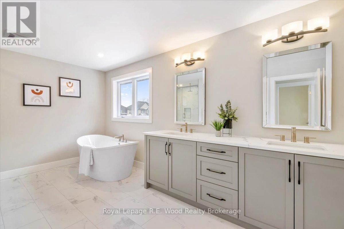 61 SUNVIEW DRIVE Image 15