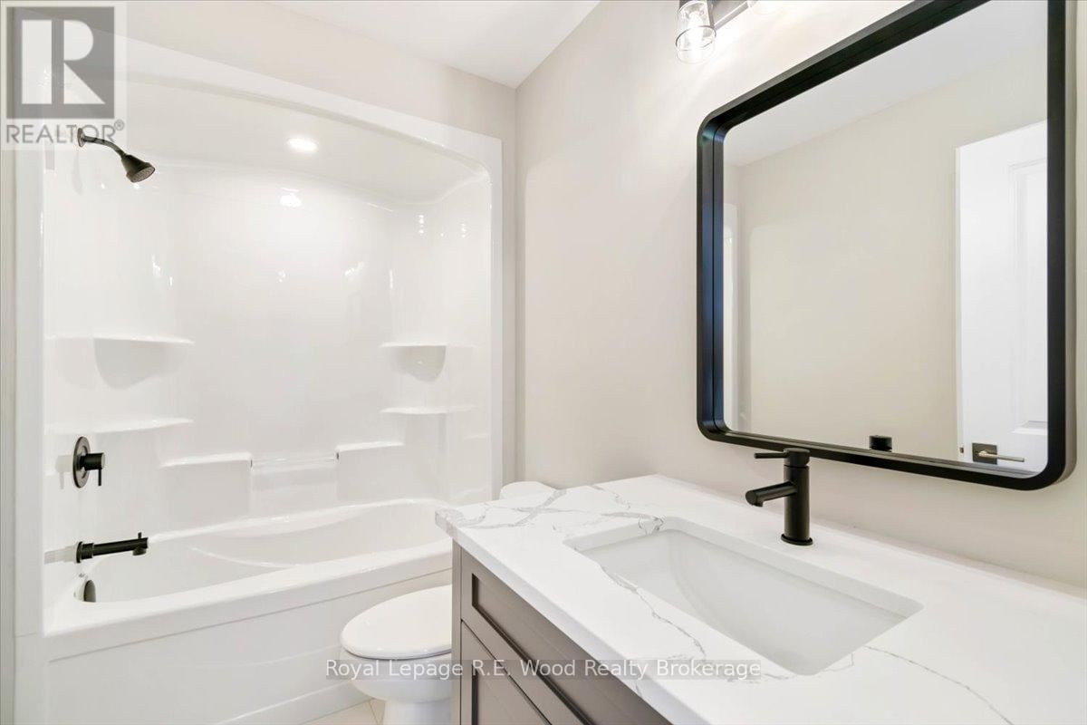 61 SUNVIEW DRIVE Image 19