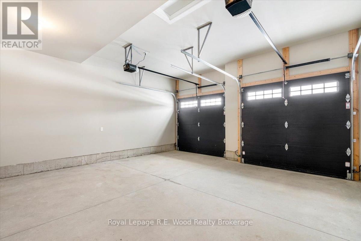 61 SUNVIEW DRIVE Image 23