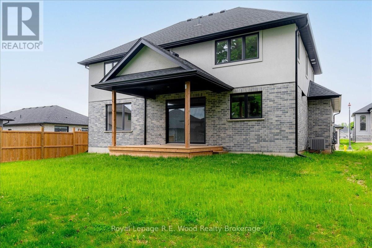 61 SUNVIEW DRIVE Image 27