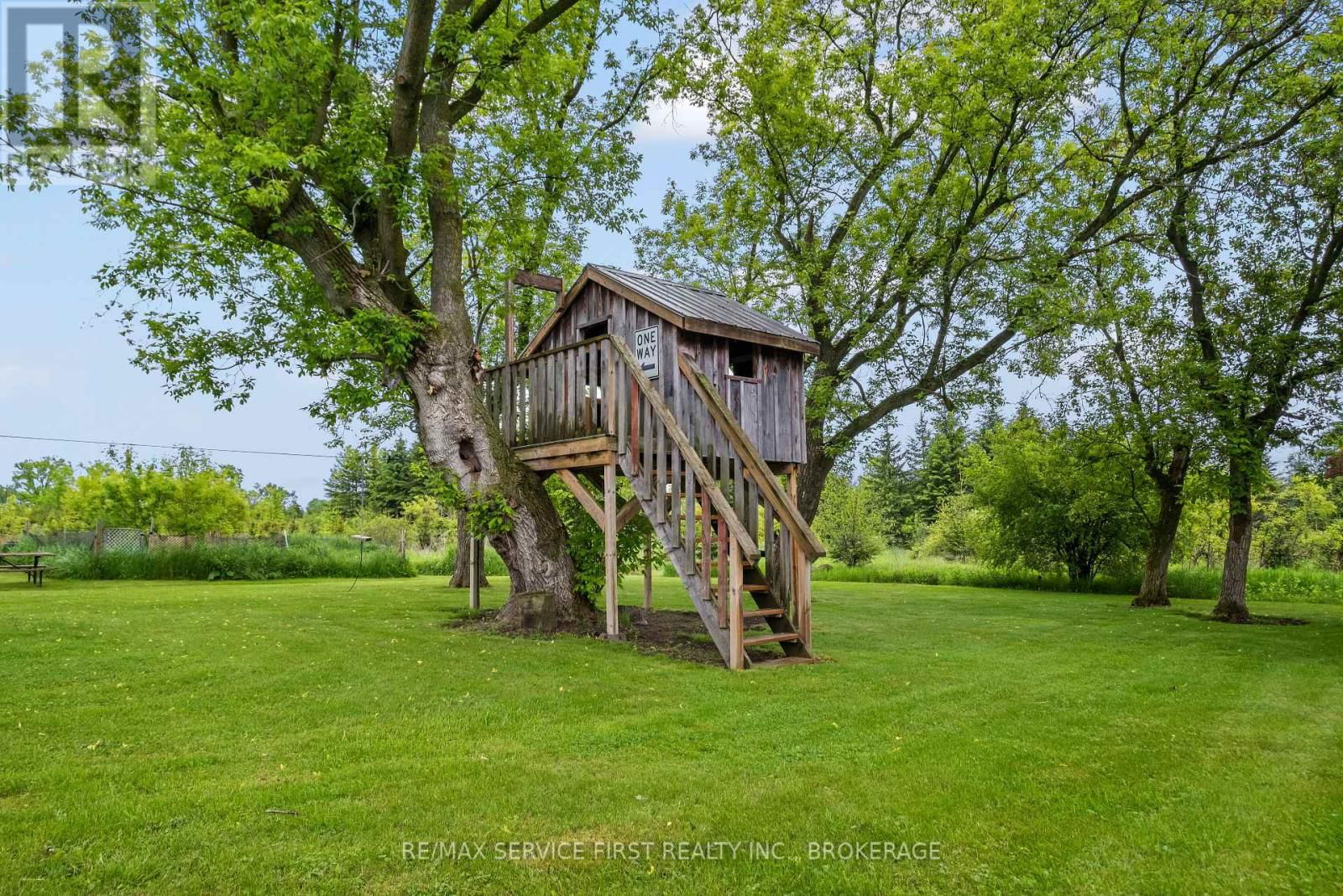 3674 PRINCESS STREET Image 10
