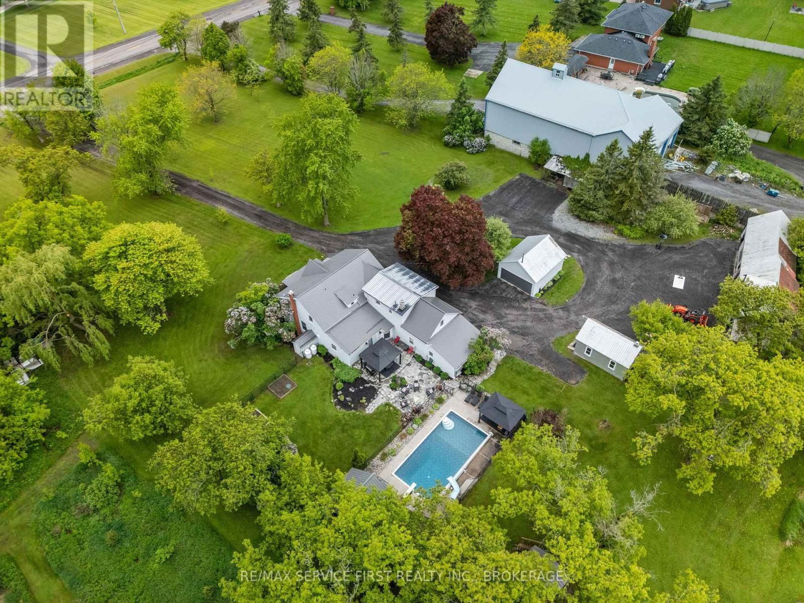 3674 PRINCESS STREET Image 16
