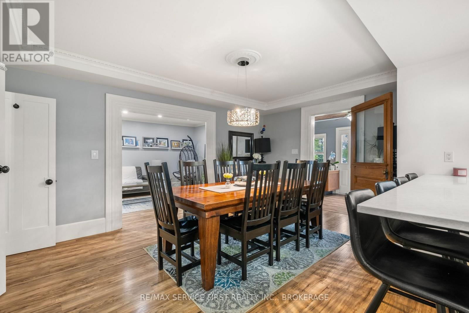 3674 PRINCESS STREET Image 25