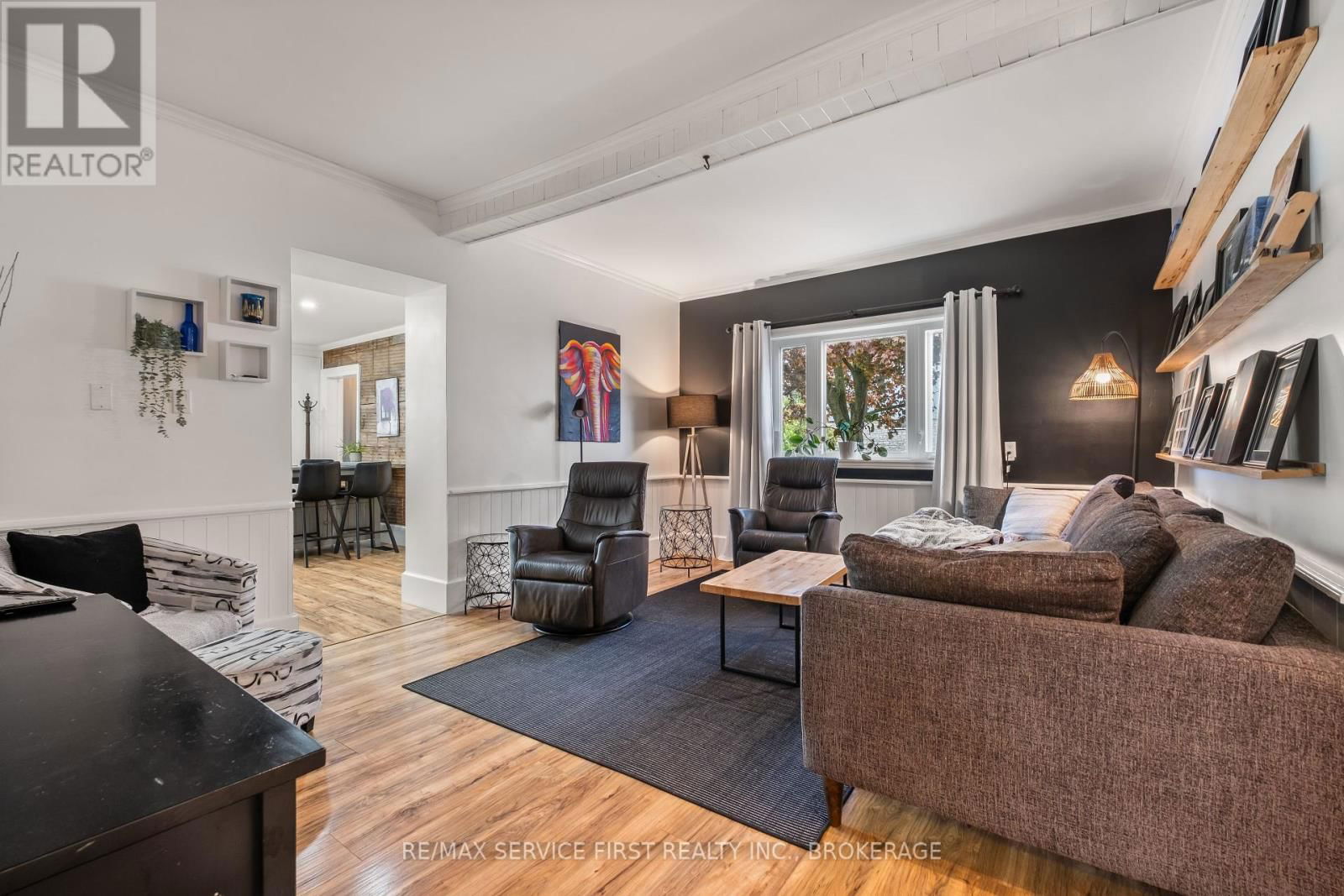 3674 PRINCESS STREET Image 36