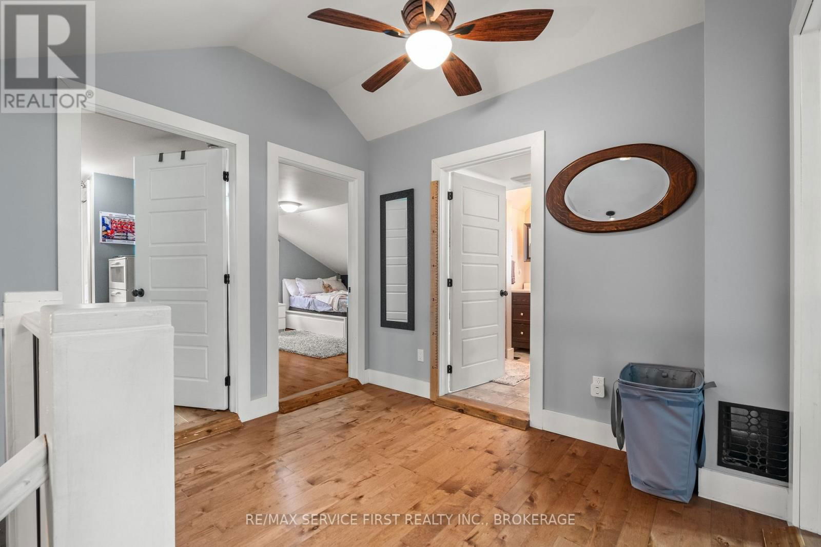 3674 PRINCESS STREET Image 39