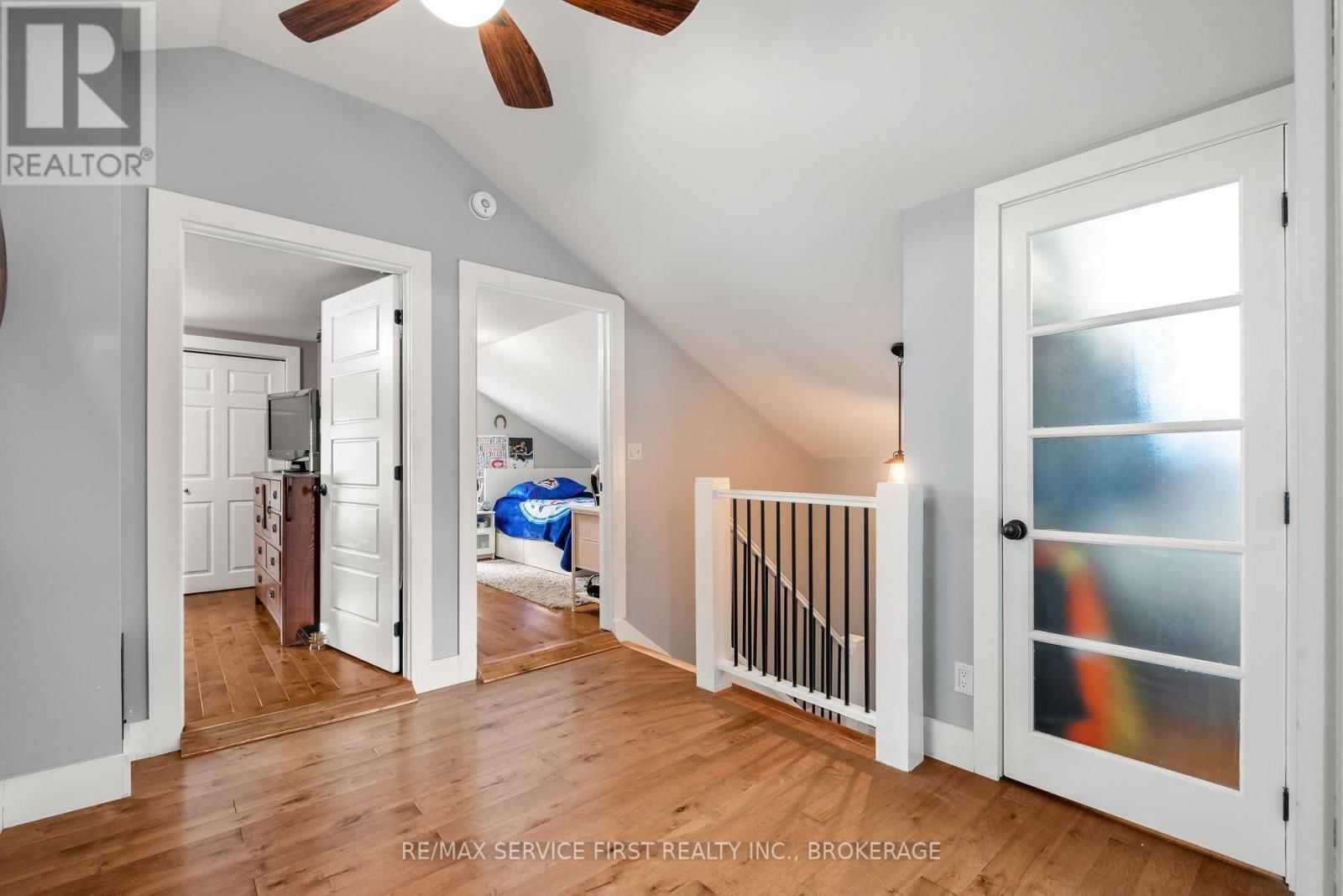 3674 PRINCESS STREET Image 40