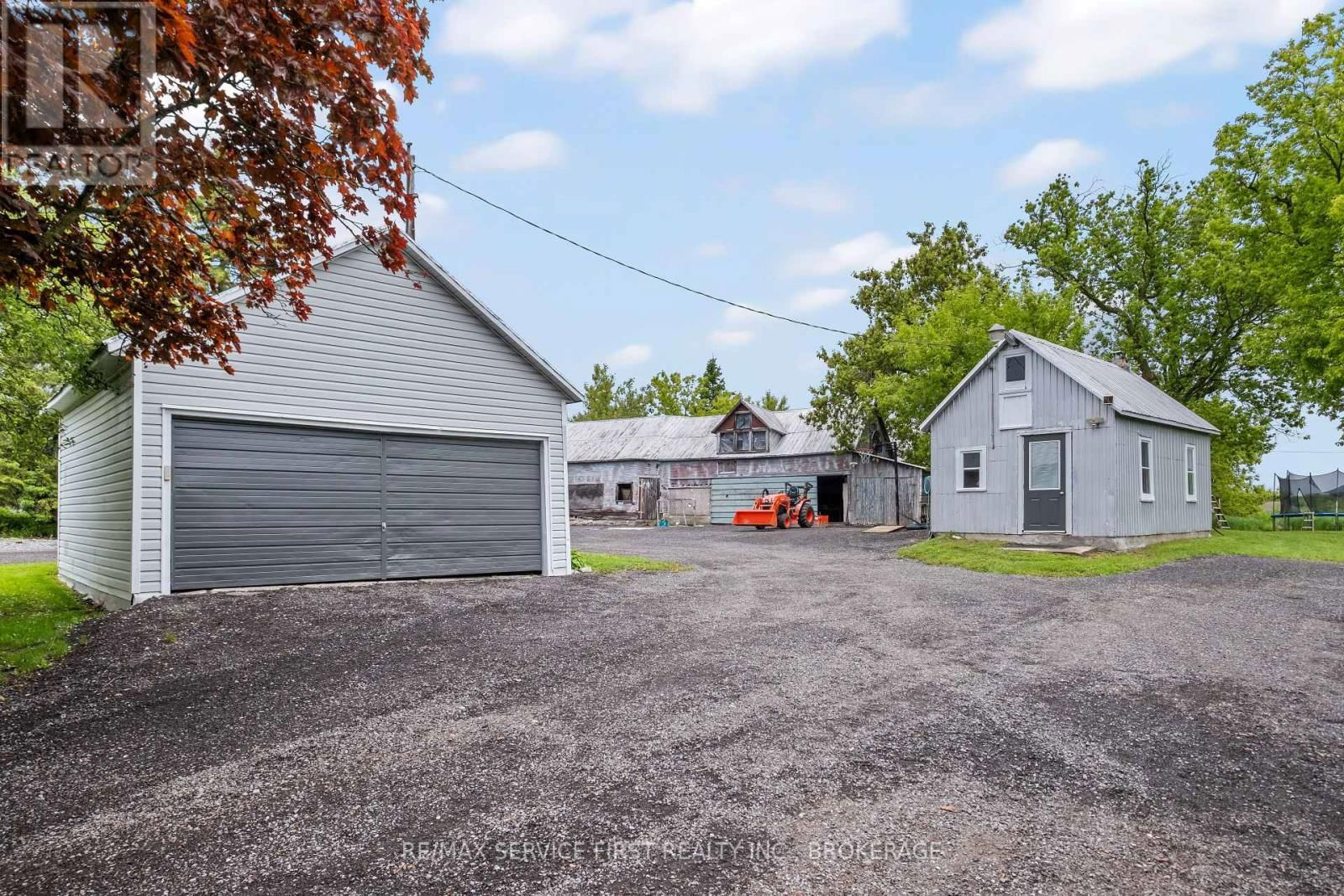 3674 PRINCESS STREET Image 7