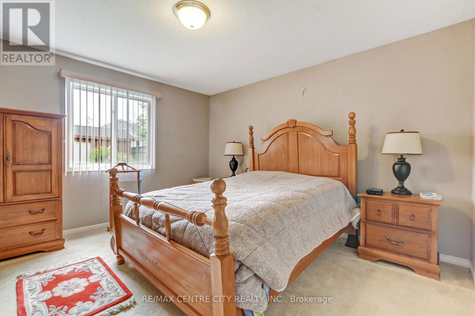 20 STEEPLECHASE COURT Image 14