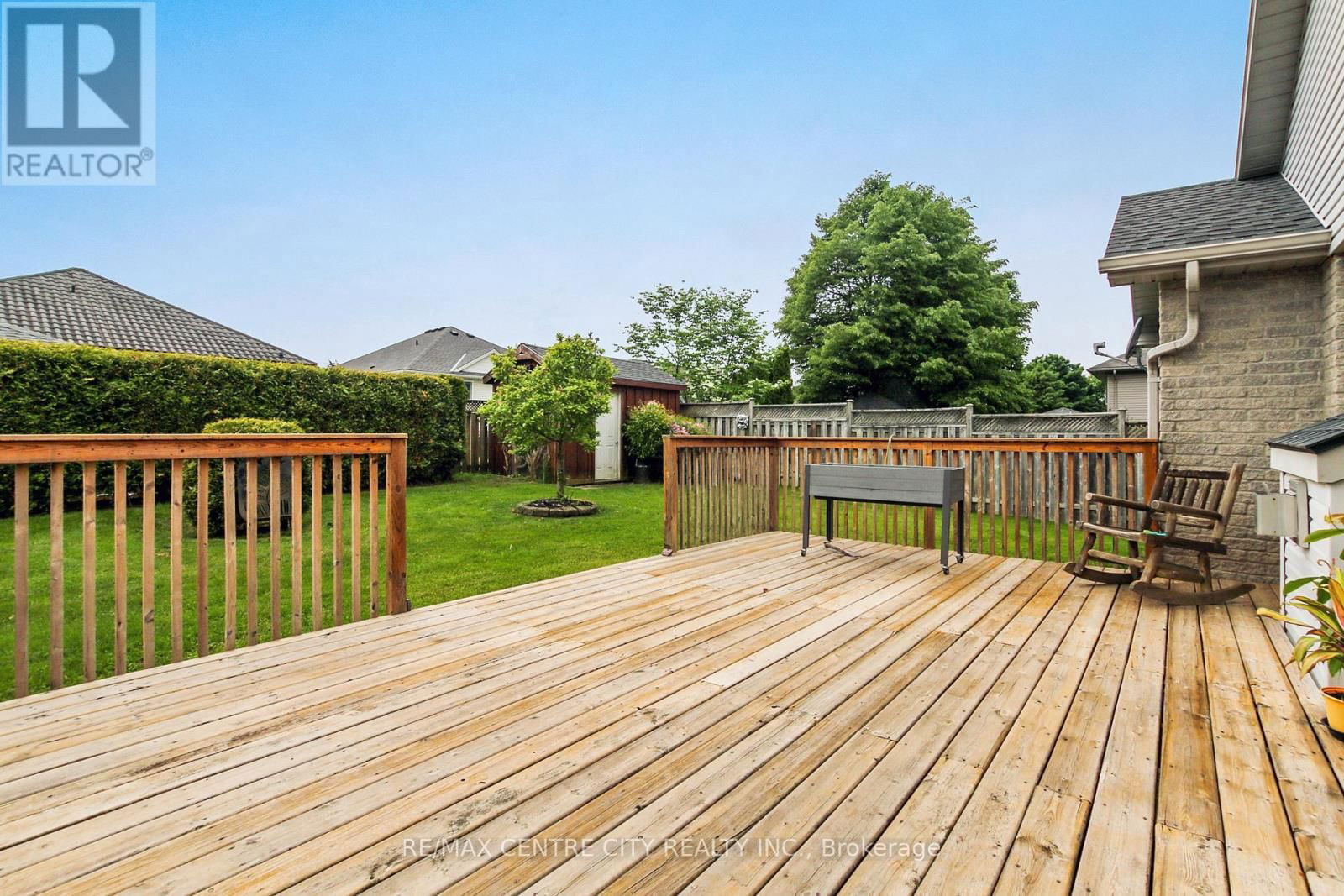 20 STEEPLECHASE COURT Image 21