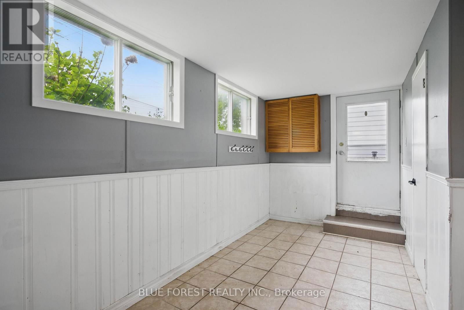 338 FAIRVIEW AVENUE Image 17