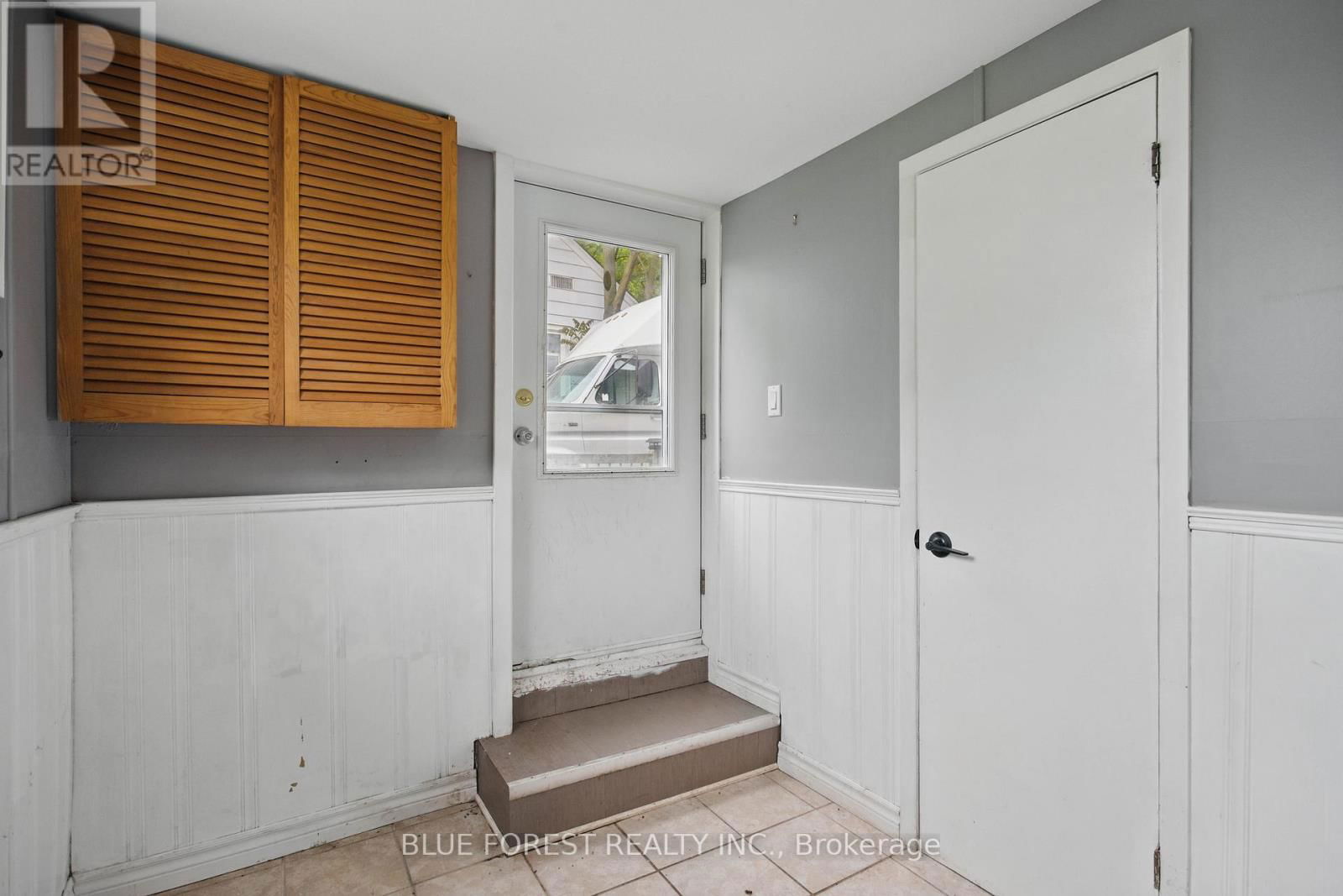 338 FAIRVIEW AVENUE Image 18
