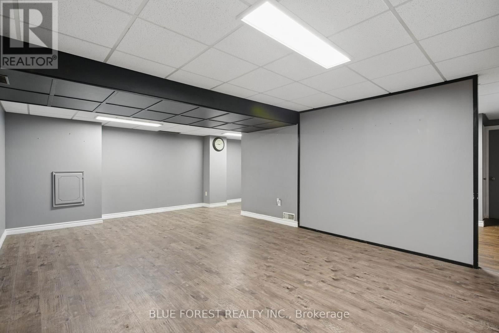 338 FAIRVIEW AVENUE Image 25