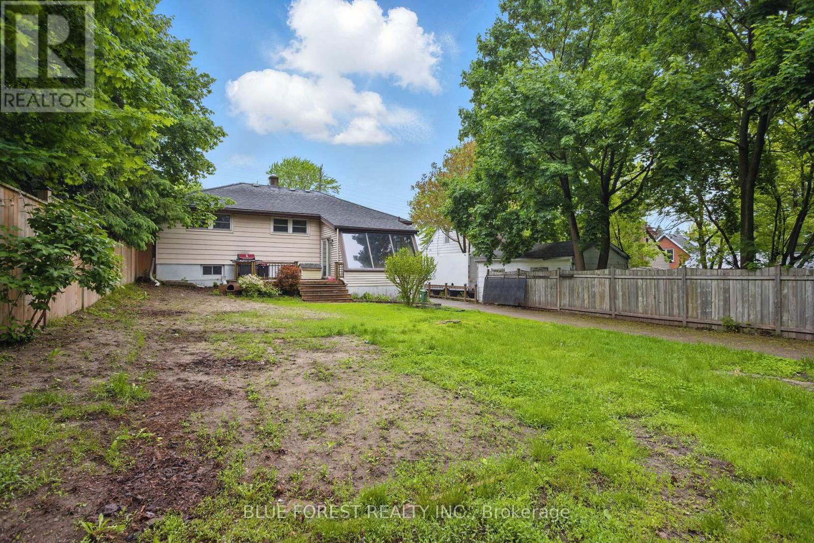 338 FAIRVIEW AVENUE Image 32