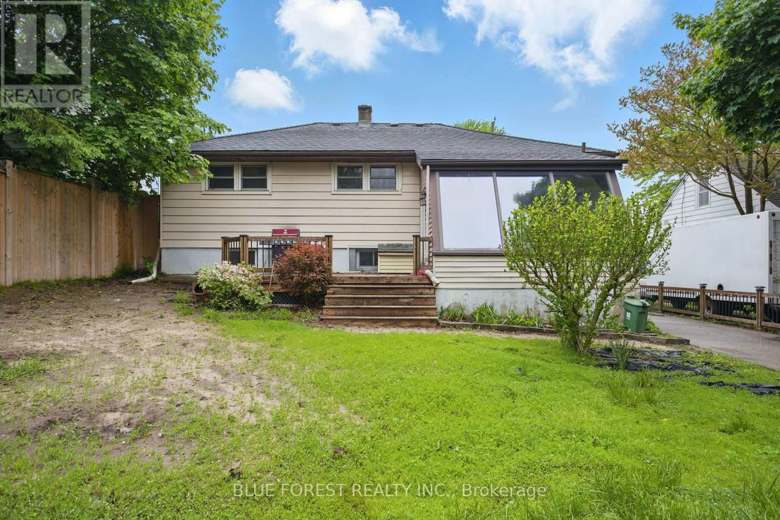 338 FAIRVIEW AVENUE Image 35