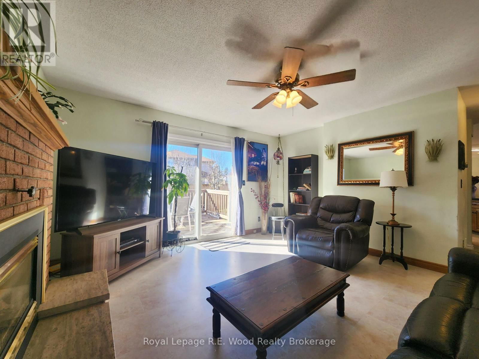 98 ALLEN STREET Image 10