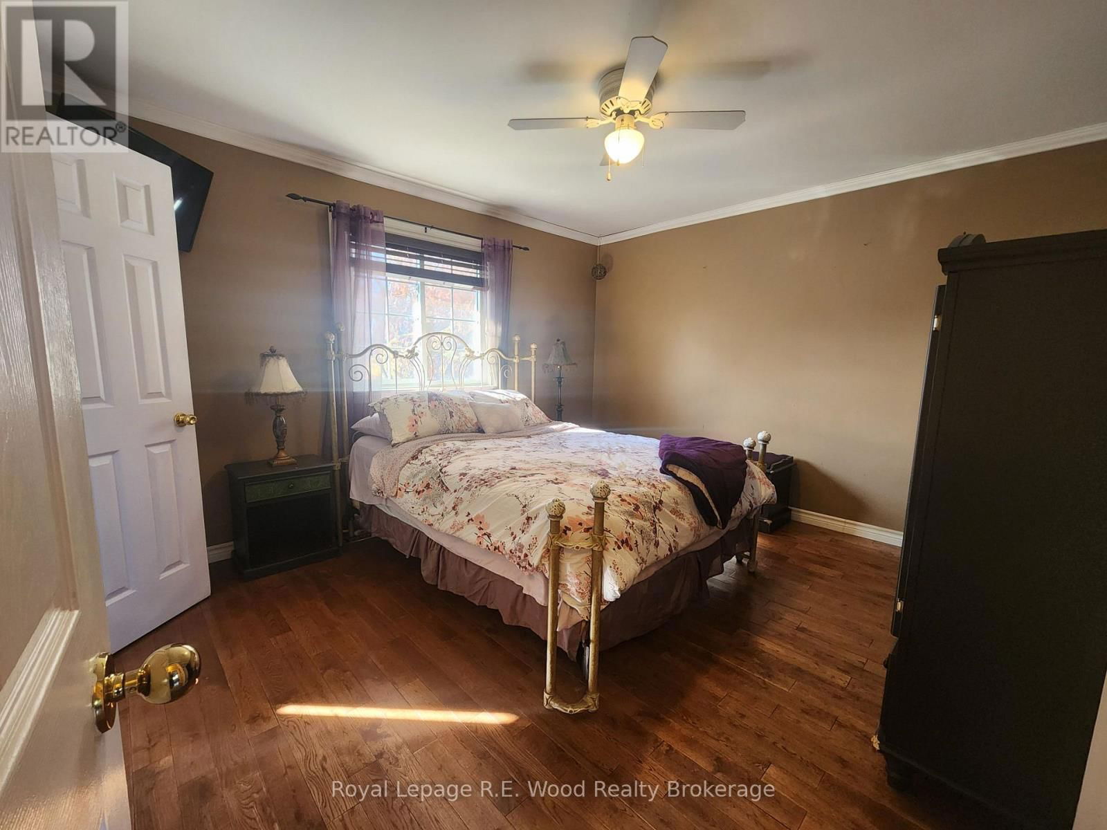 98 ALLEN STREET Image 12