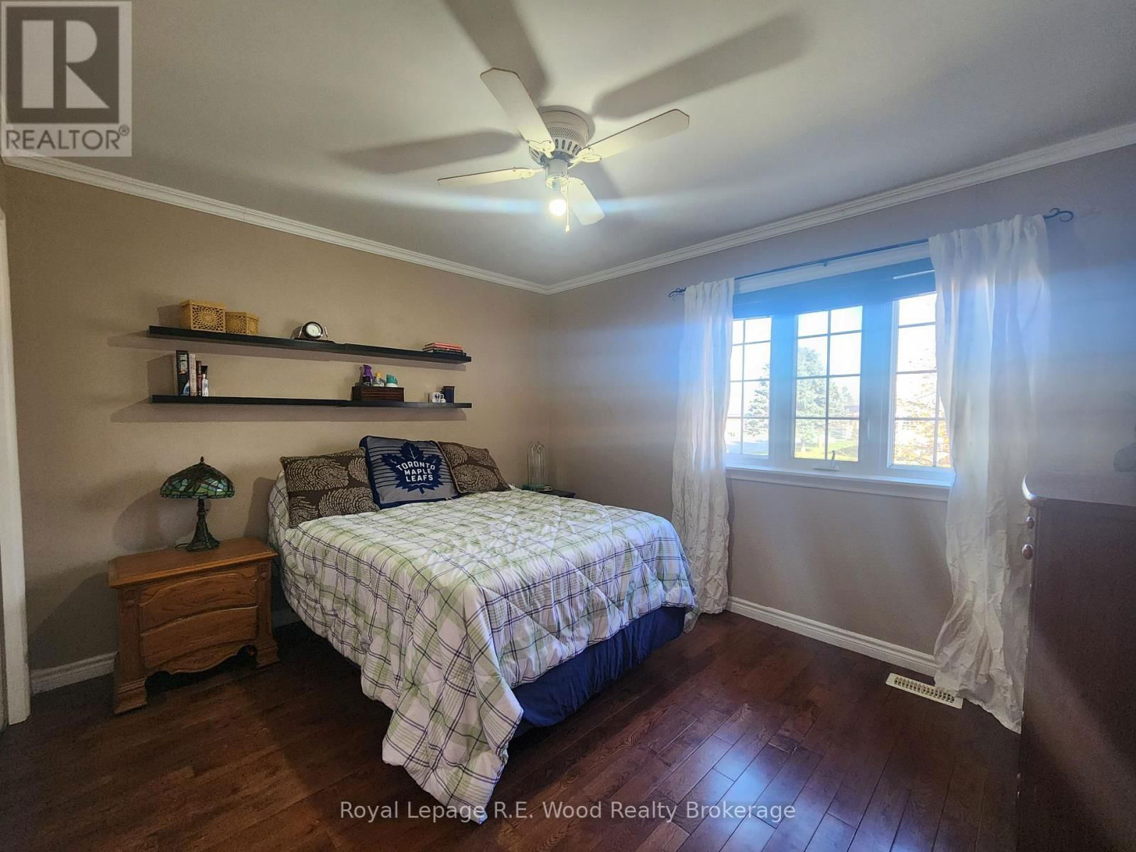 98 ALLEN STREET Image 13